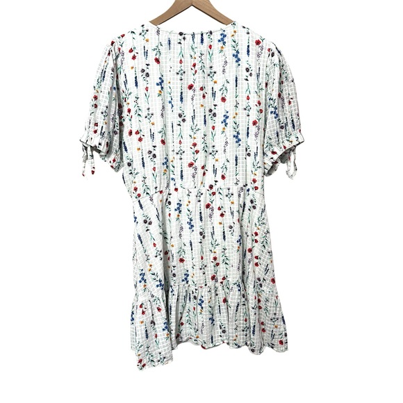 LC Lauren Conrad Mini Wrap Dress Size XXL Floral Print Short Sleeve V Neck - Picture 3 of 7